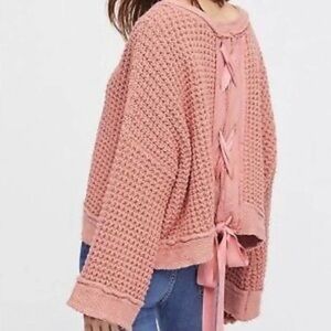 Free People Oversized Chunky Knit Lace Ribbon Back Pink Sweater Pullover Size XS